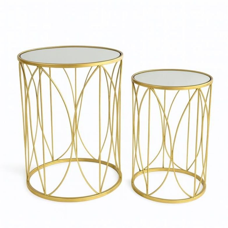 Mesa de apoio de metal dourado