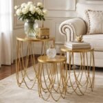 Mesa de Apoio Redonda Dourada em Metal – Design Elegante